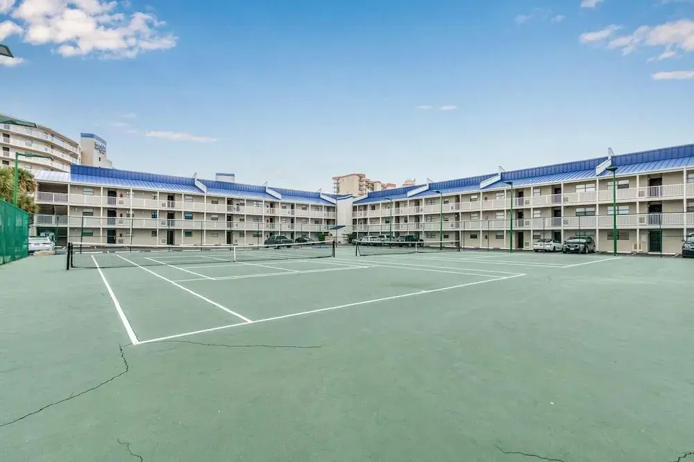 Seaside Beach & Racquet 3401
