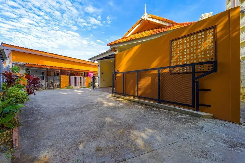 3 Bedroom Villa in Good Location CH88