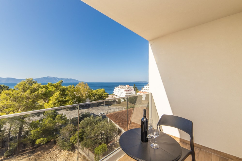 Altiora Prestige Residence 102
