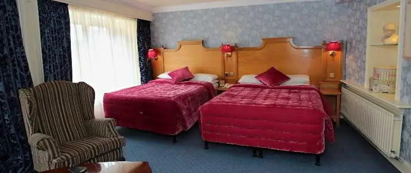 Standard Double room (twin beds)