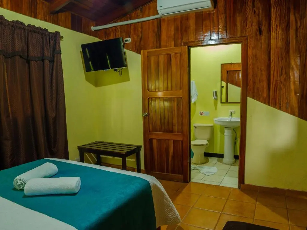 Catarata Eco-Lodge