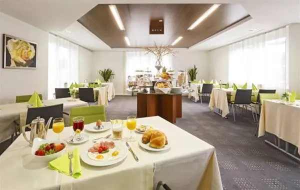 Business Hotel First - Général