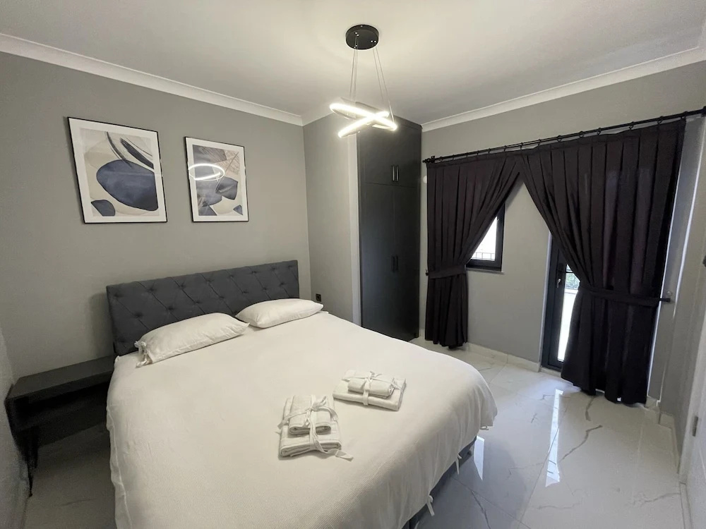 Luxury Apartment