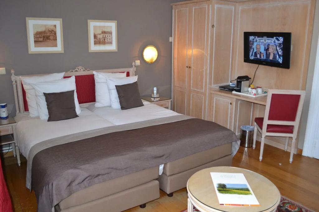 Hotel La Villa des Fleurs - фото 4