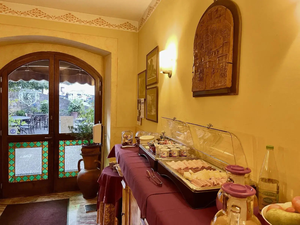 Hotel photo 18