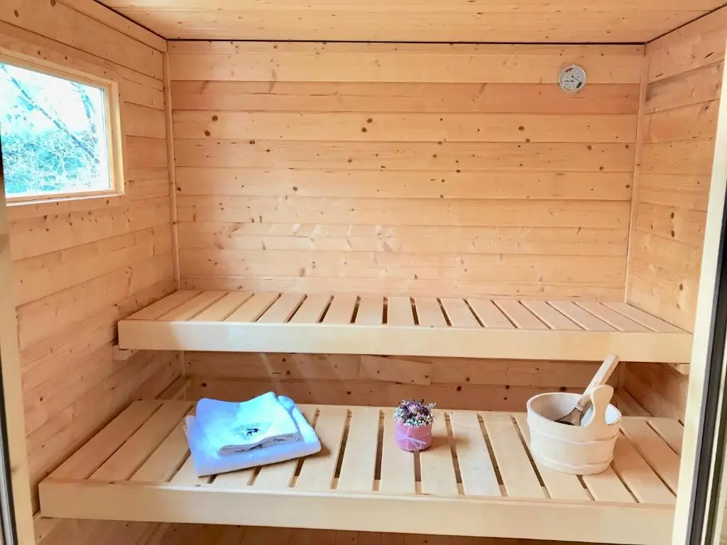 1 Bedroom Cottage