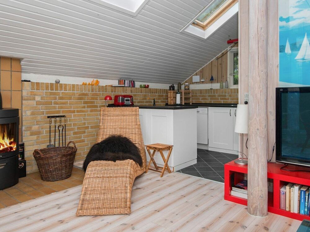 6 Person Holiday Home In Ebeltoft