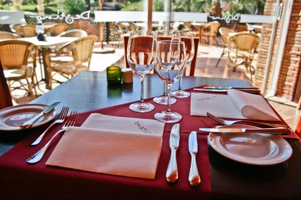 Jardim Da Meia Praia Hotel - Général
