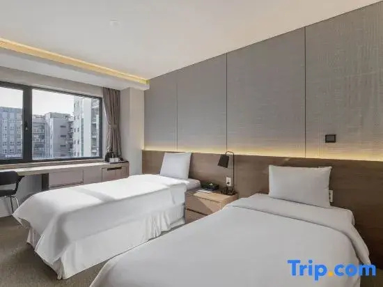 Deluxe Double room (twin beds)