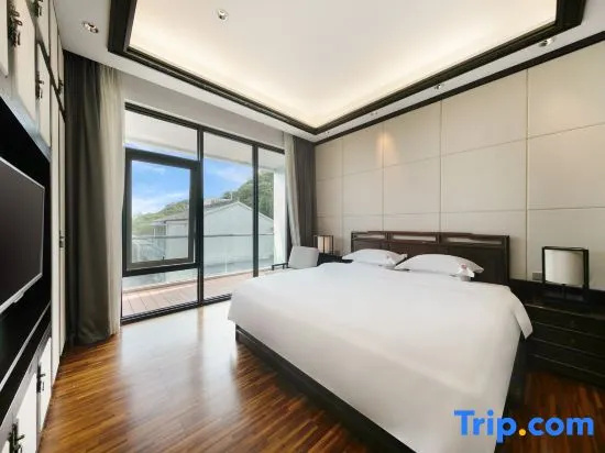 Presidential Suite with view