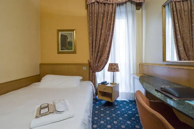 Hotel Carrobbio - Chambres