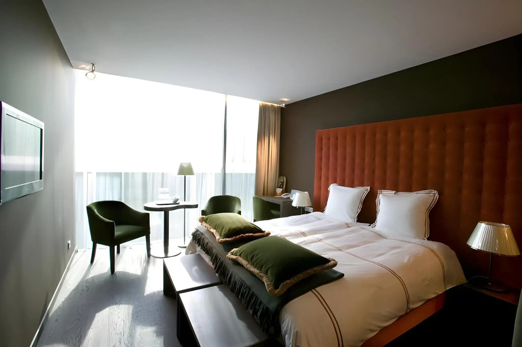 D-Hotel - Général
