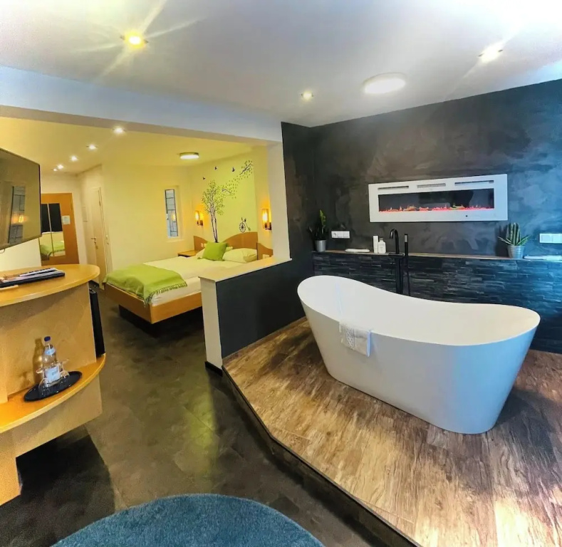 Junior Suite with balcony