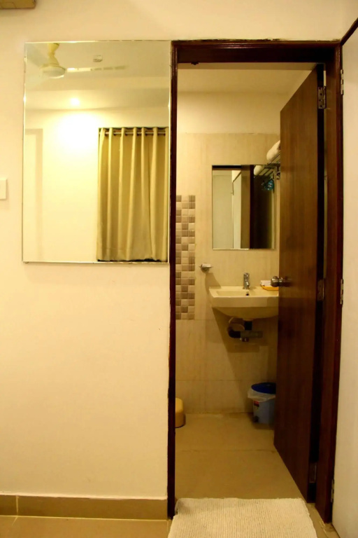 Hotel Flora Inn - фото 11