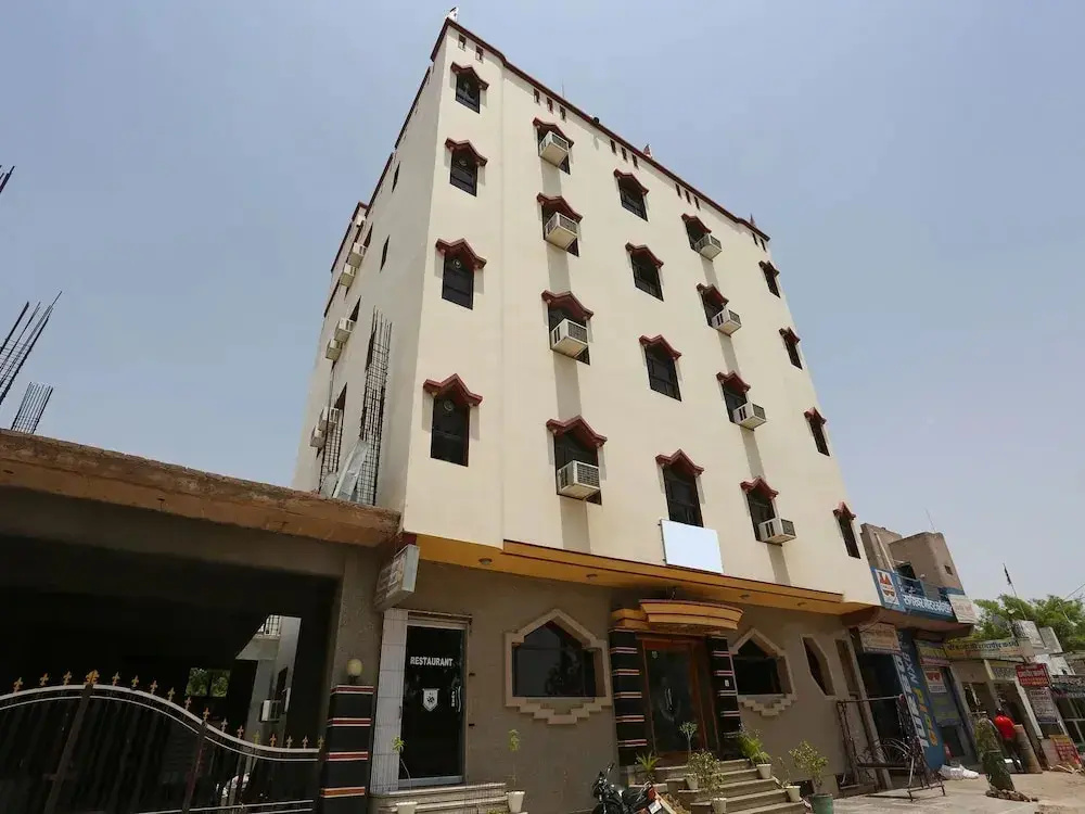 Hotel Babu Palace