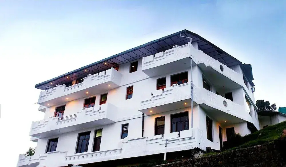 Hotel Divyansh By VRB Hotels