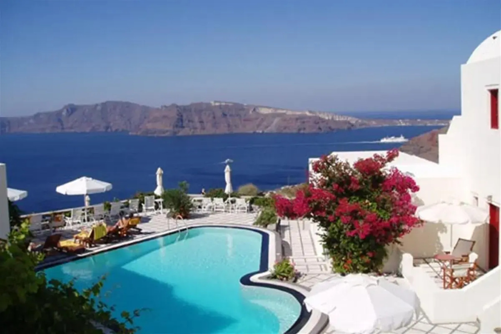 Nikos Villas, ,