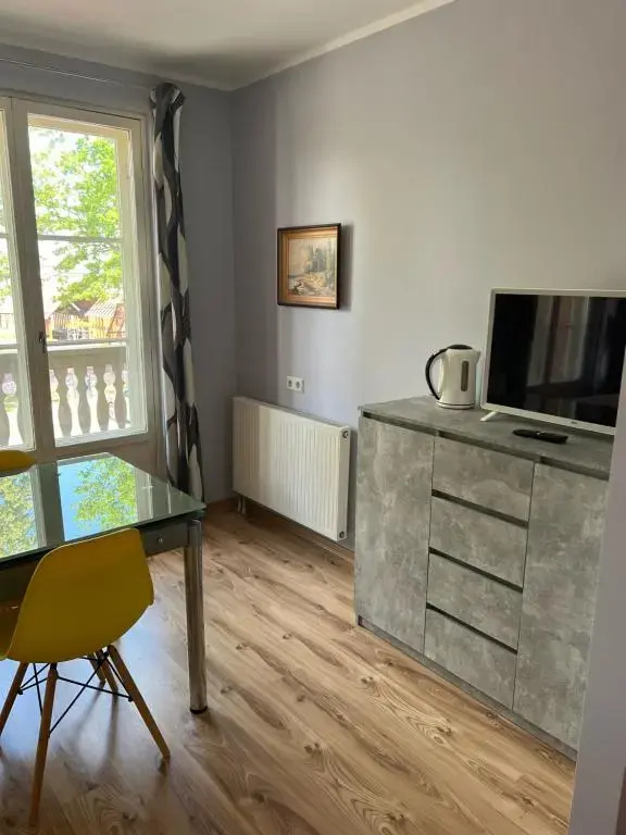 Standard Double room with balcony (full double bed)