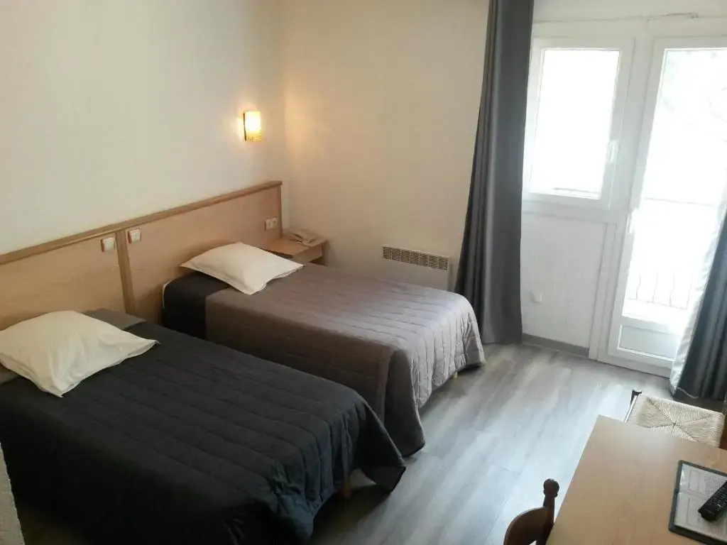 Standard Double room (twin beds)