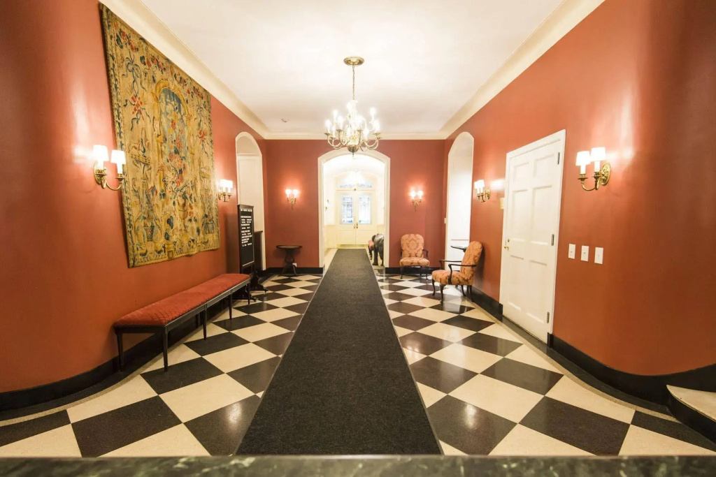 3 West Club - Général