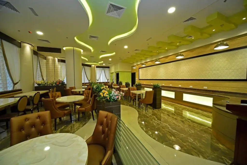 Food & Beverage