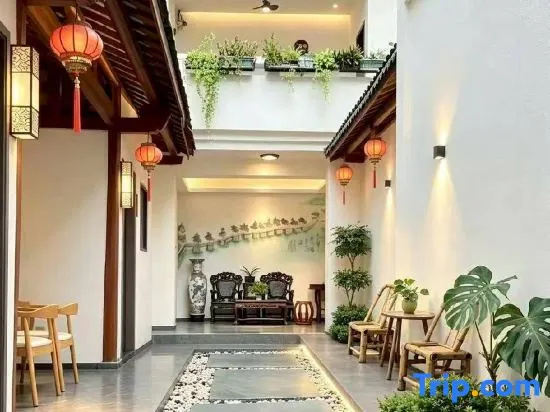 Wang's Home stay (Guangjiqiao Branch, memorial archway Street, Chaozhou Ancient City) in Chaozhou