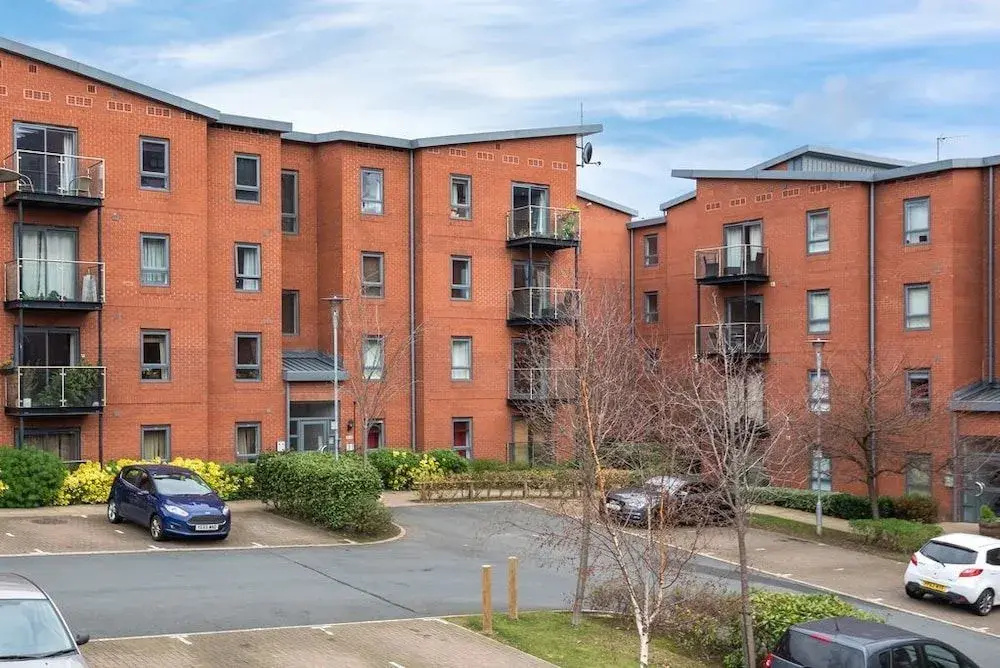 Bouverie Apartment