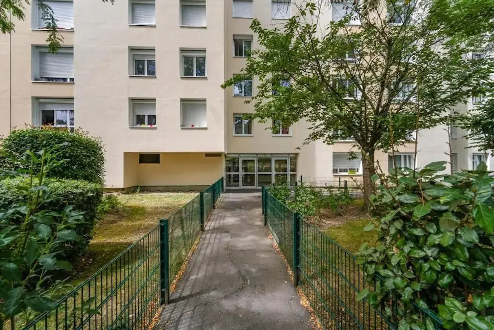 Appartement Design Porte de Paris avec parking