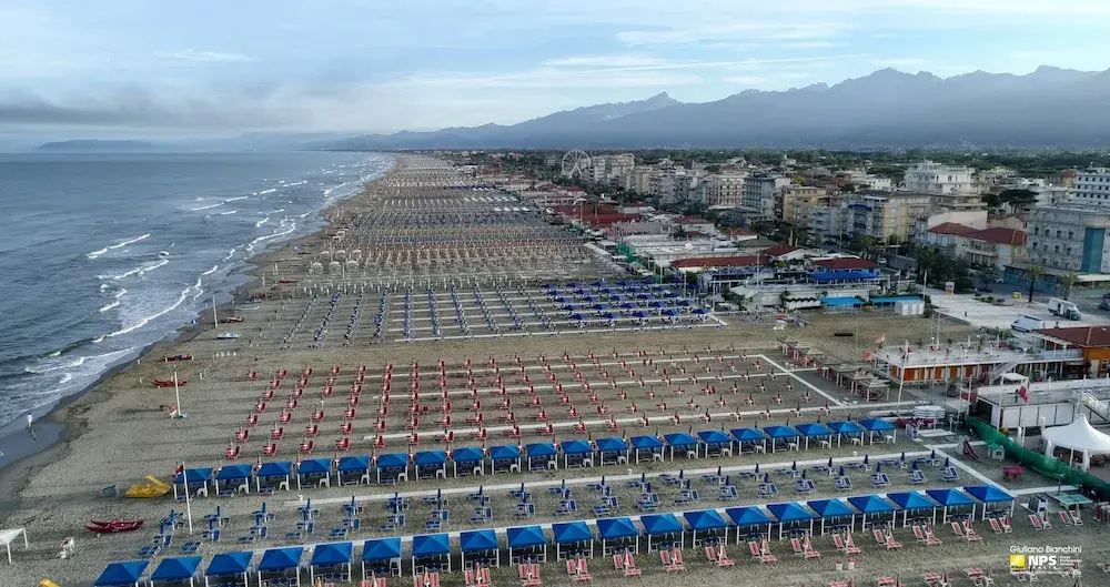 Beach & Waterfront