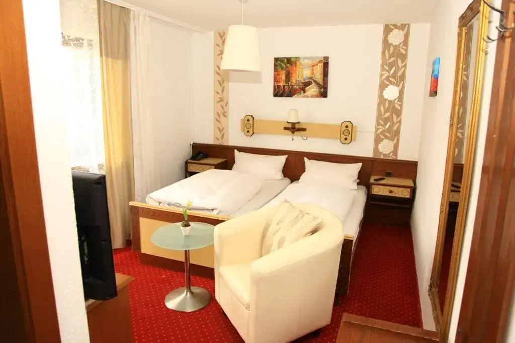 Economy room