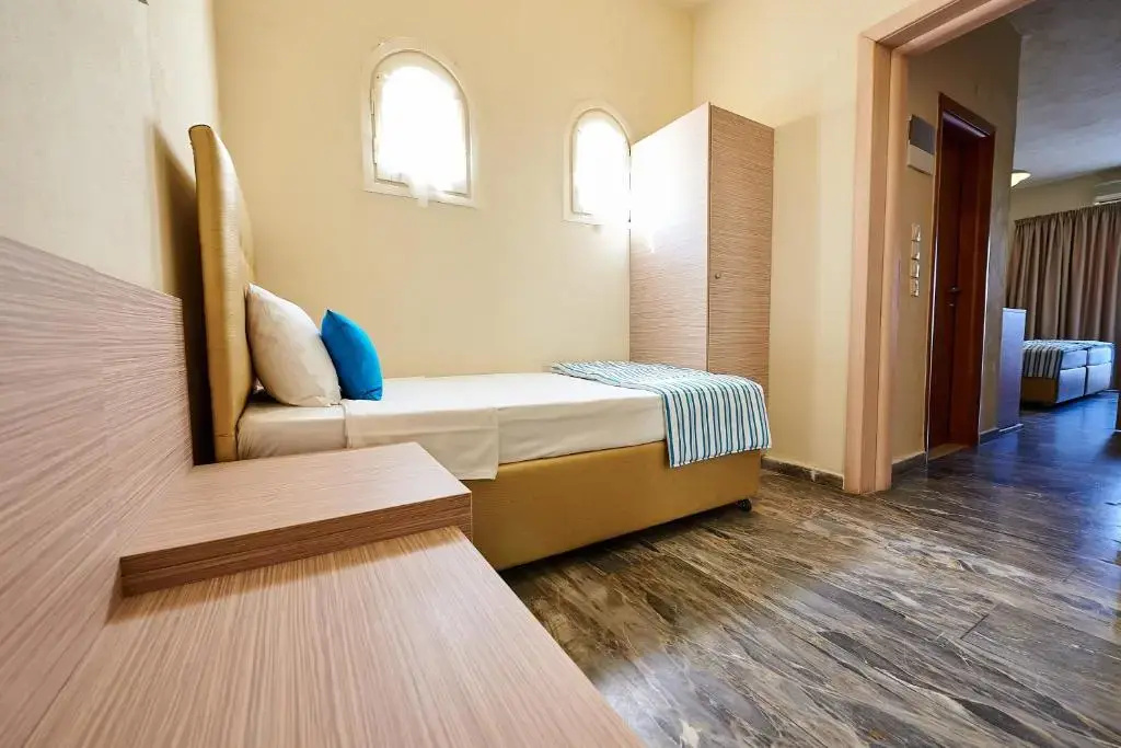 2 Bedrooms Suite