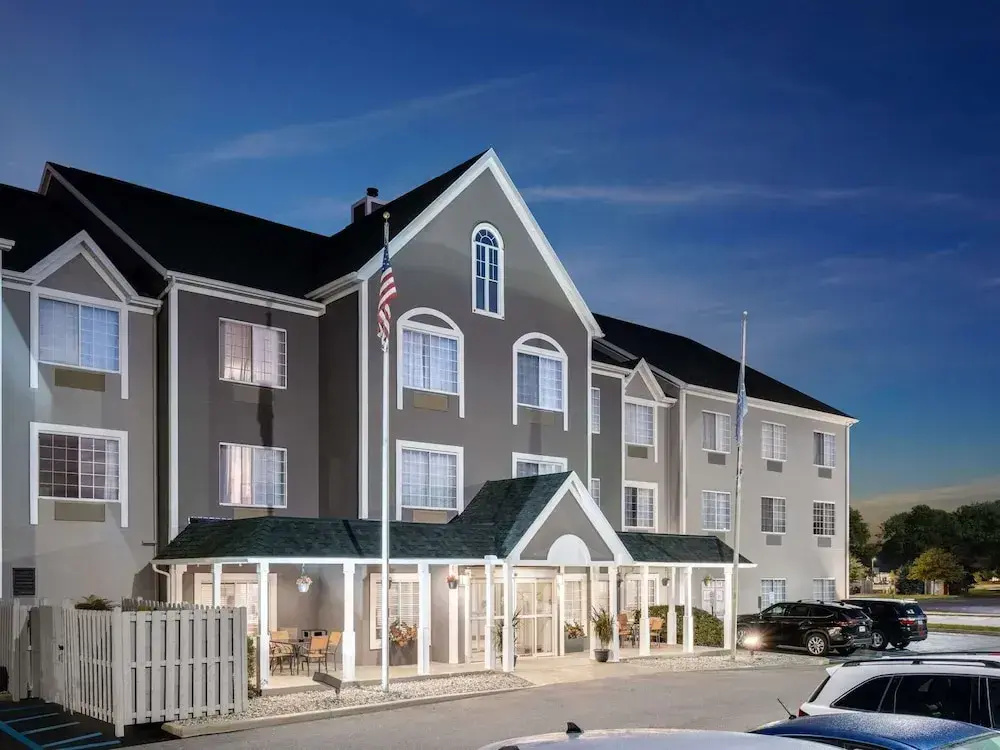 Country Inn & Suites By Carlson Toledo, OH
