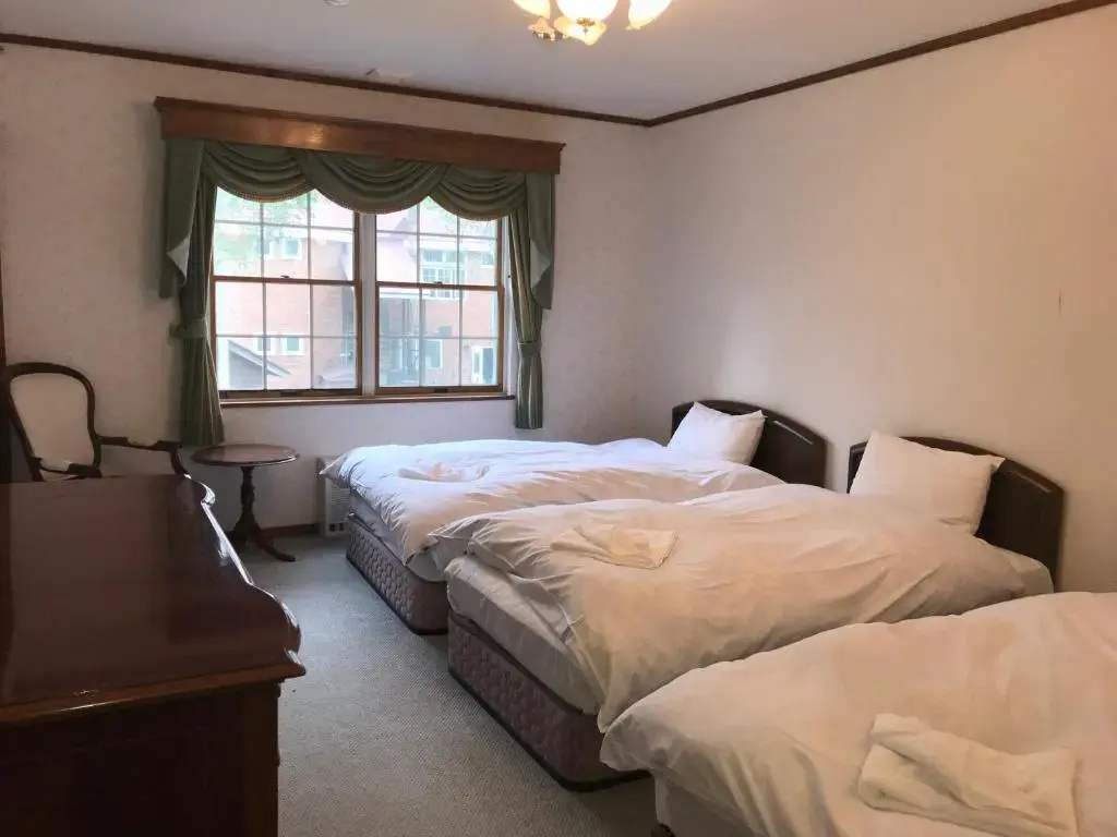 Triple Villa