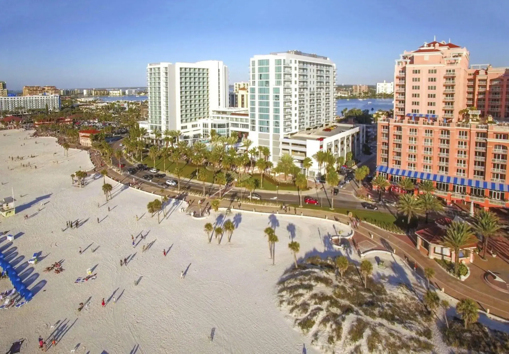 Beach & Waterfront
