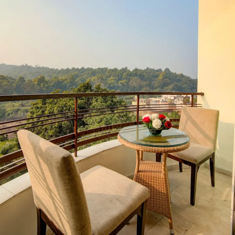 Balcony & Terrace