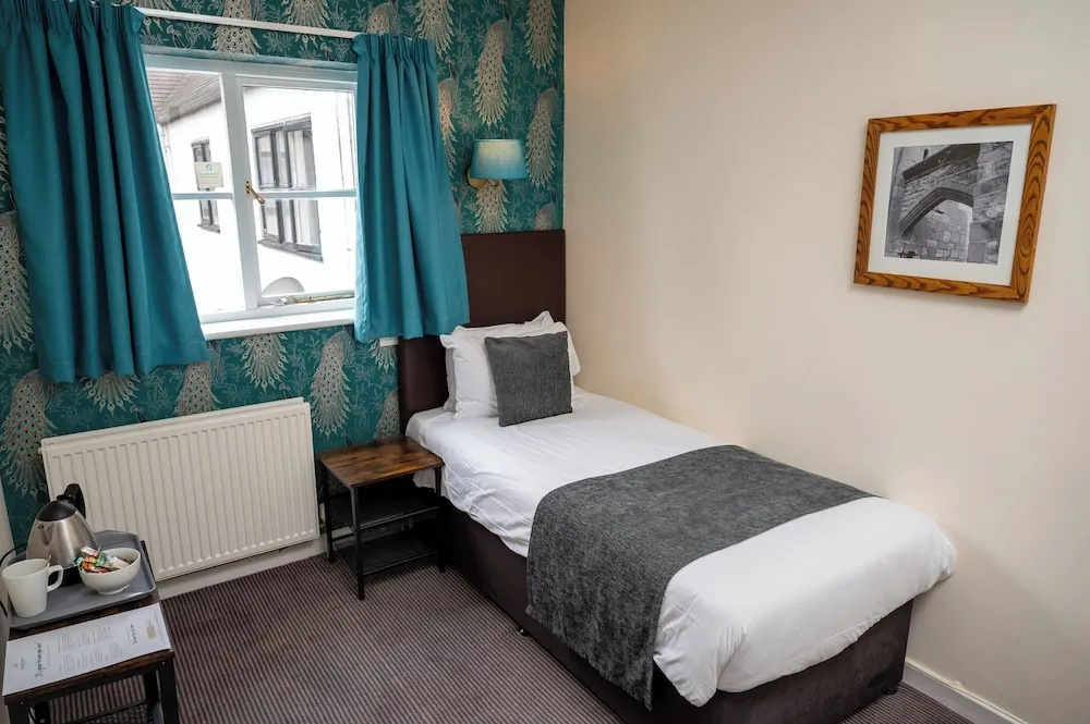 Bell Hotel by Greene King Inns - Chambres