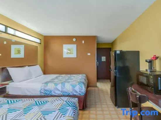 Studio 6 Suites – Hot Springs, AR