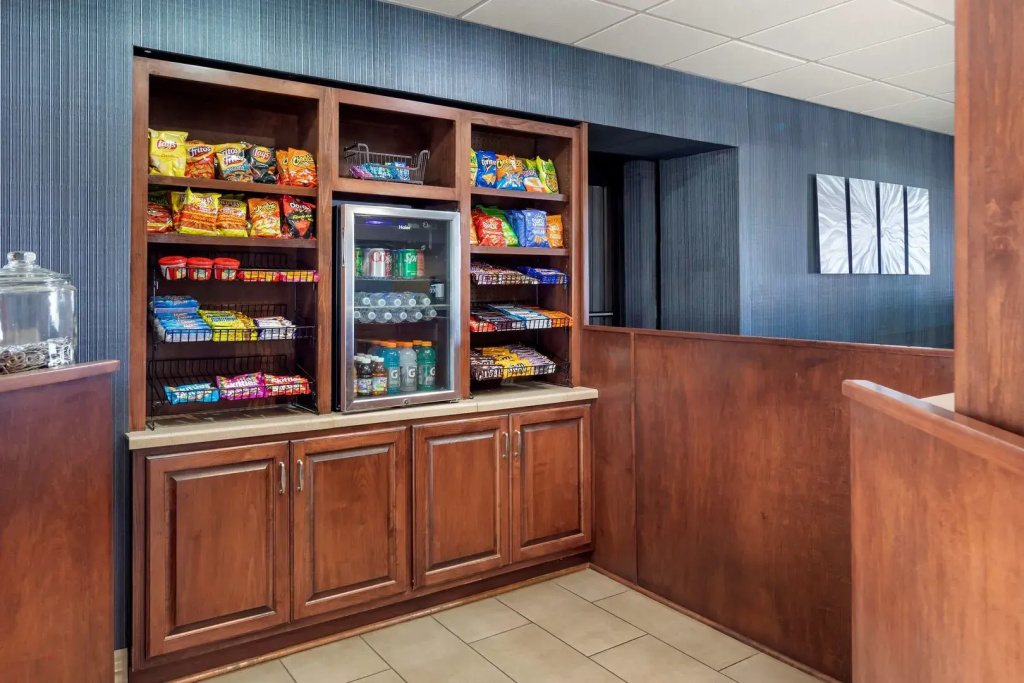 Best Western Plus Madison-Huntsville Hotel - Général