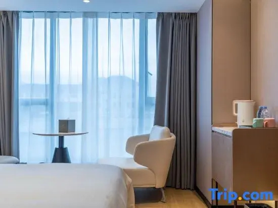 Deluxe Double room (twin beds)