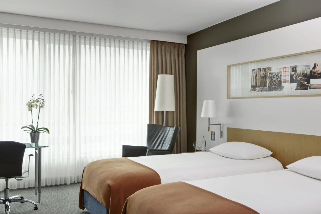 Steigenberger Airport Hotel Amsterdam Room Type - Superior Double room (full double bed)