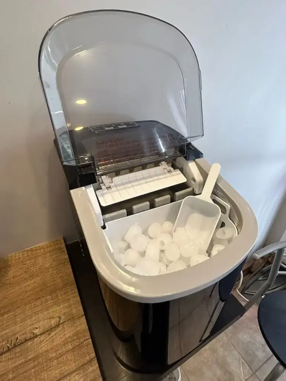 Complexe DIX80 Hôtellerie et Restaurant - фото 16