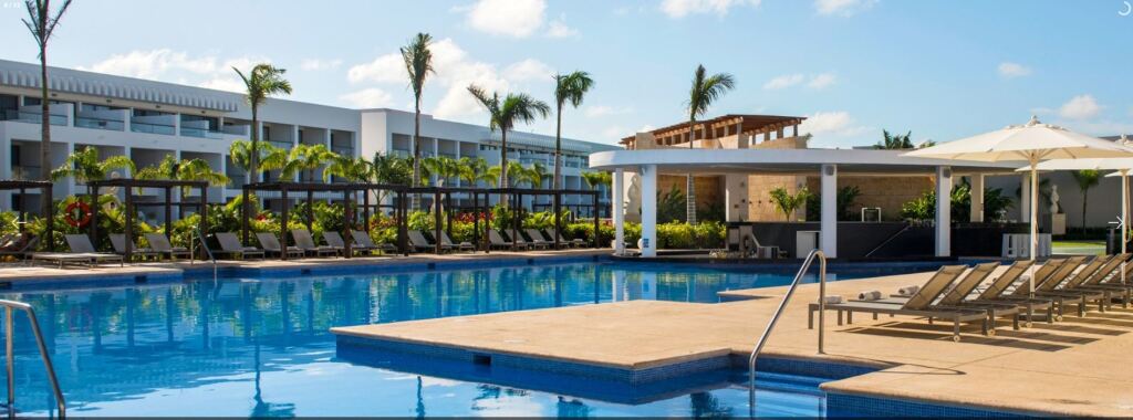 Platinum Yucatán Princess All Suites & Spa Resort image