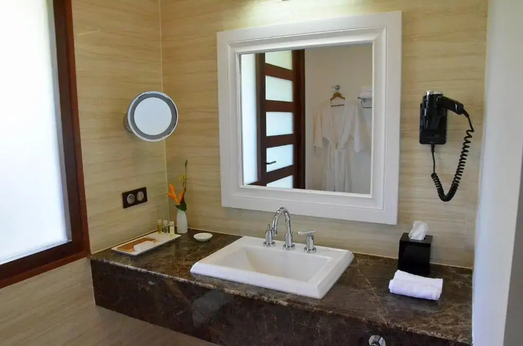 Cominsia Lodge - Chambres