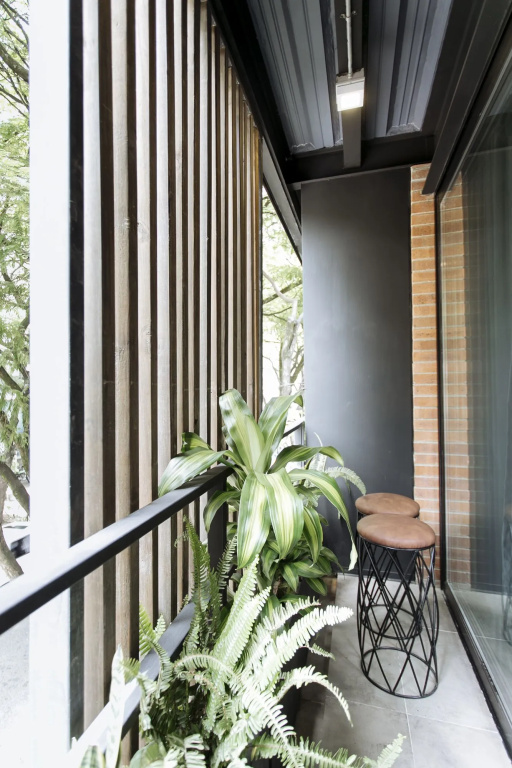 Balcony & Terrace
