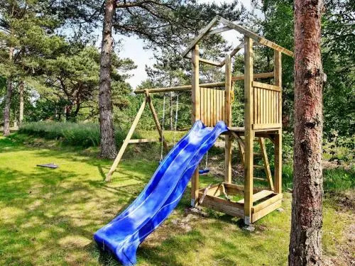 Holiday Home Den II