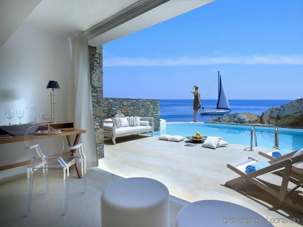 St. Nicolas Bay Resort Hotel & Villas - фото 40