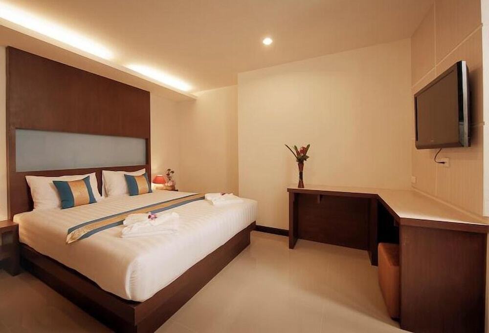 Двухместный номер Deluxe 2 отдельные кровати в Blue Sky Patong