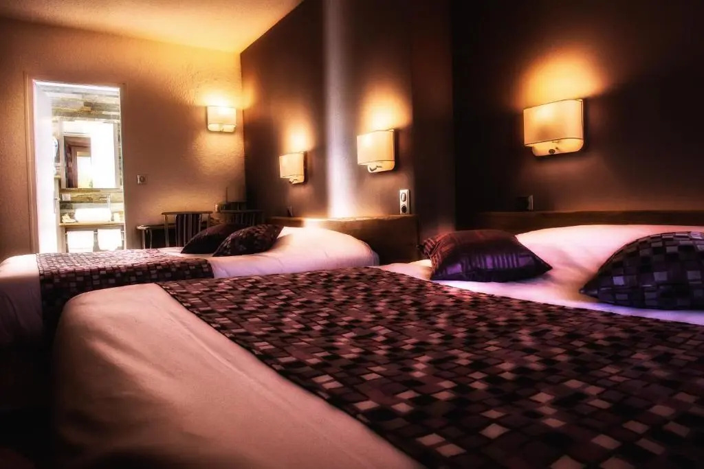 Hôtel restaurant Le Cheval Rouge - Chambres