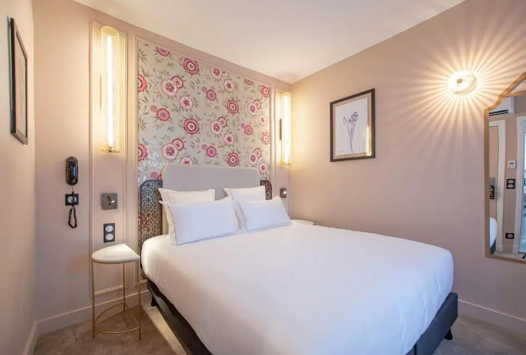 Superior Double Attic room (full double bed)
