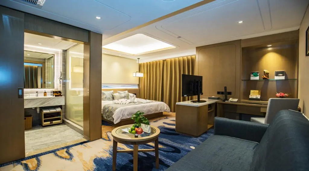 Executive Double room (full double bed)